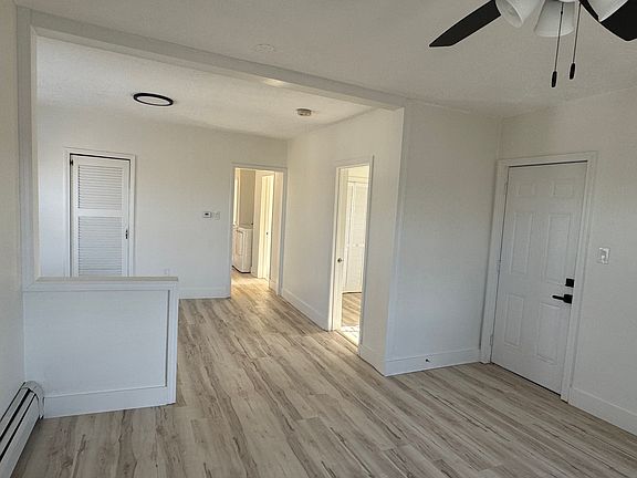 4th image of 194 Norfolk St APT 2