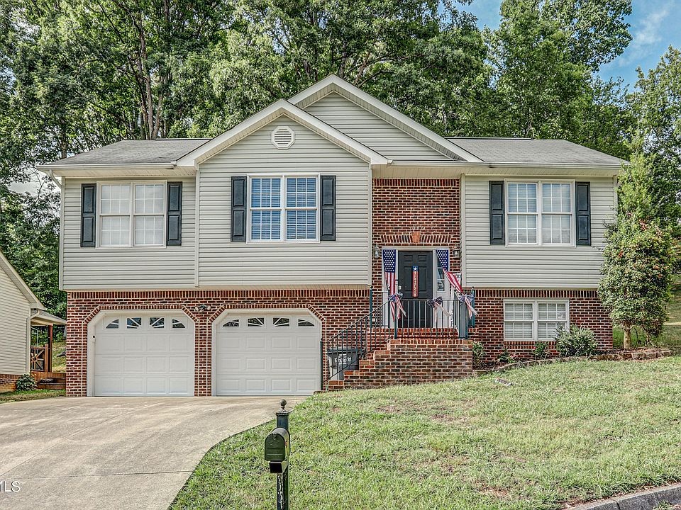 1st image of 1036 Carrington Ct