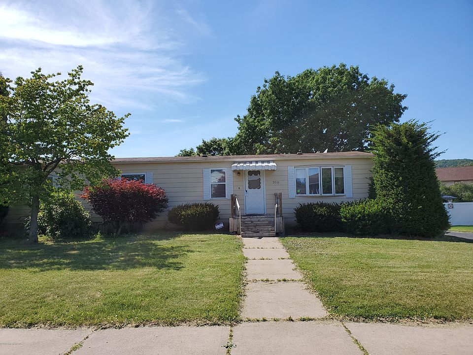 1st image of 310 E Oriole Dr
