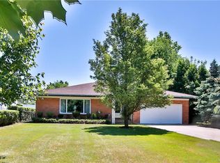 96 Middlesex Rd, Buffalo, NY 14216