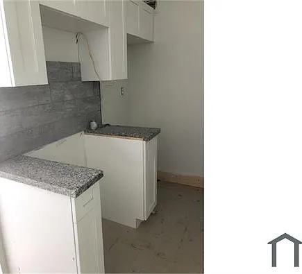 2 bed, 905 sqft, $1,100 — Photo 3