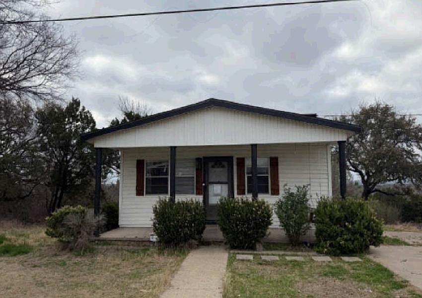 1st image of 2817 N Mountain View Rd