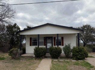 2817 N Mountain View Rd, Granbury, TX 76048