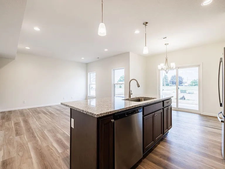 Fourmile Creek Apartments and Townhomes — Photo 31