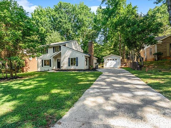 3rd image of 9205 Tree Haven Dr