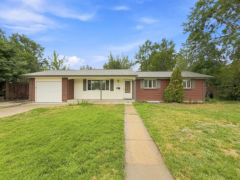 10841 W 68th Pl — Photo 1