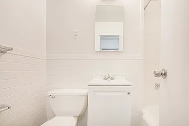 Rented by Algin Management