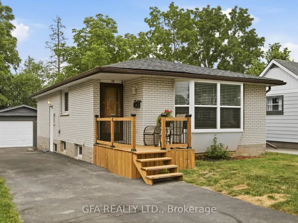 13 Mercer Rd, Cambridge, ON N1R 5A6