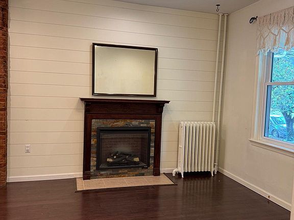 5th image of 234 S Ann St