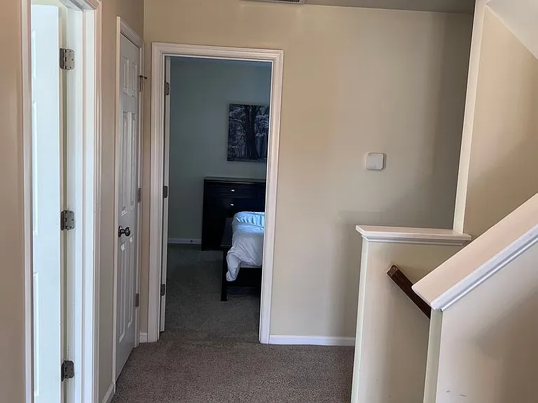 13 Hampshire Glen Pkwy — Photo 16