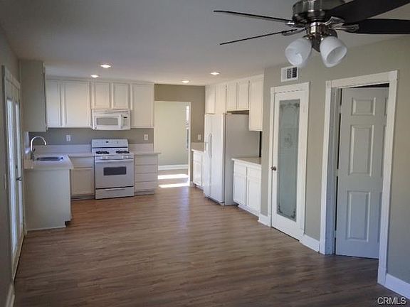 3rd image of 31776 Canyon Estates Dr