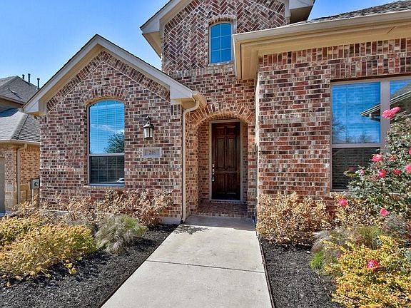 5th image of 218 Drury Ln