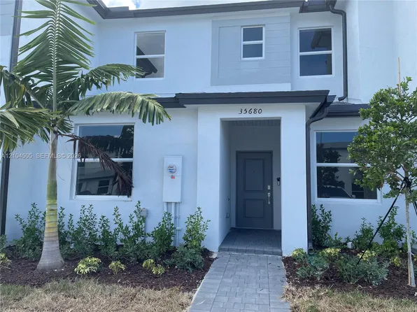 35680 SW 178th Pl #35680, Homestead, FL 33034