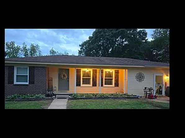 6205 Cottonwood Ln, Cottondale, AL 35453