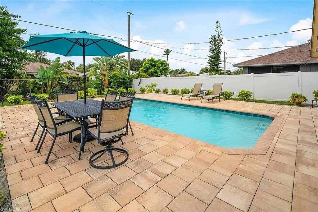 3 bed, 2.0 bath, 1198 sqft, $8,500 — Photo 4