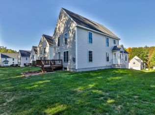 98 Barbara Ln #48, Hudson, NH 03051
