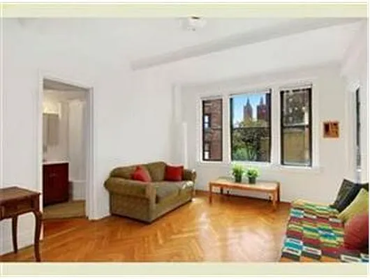 Sold by Douglas Elliman | media 10