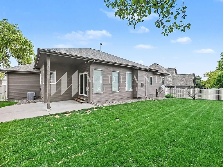 10307 Florence Cir — Photo 17