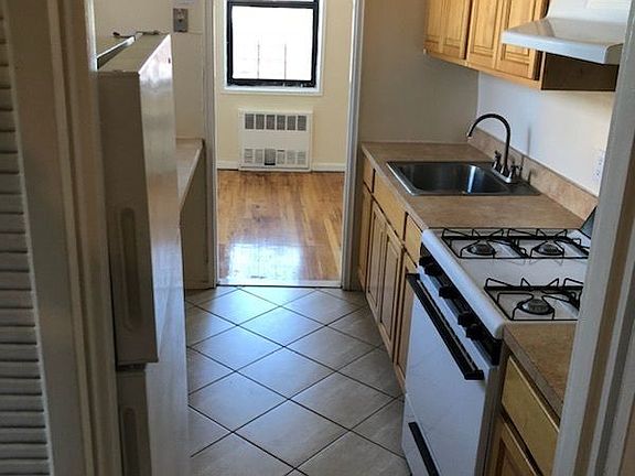 4th image of 288 W 238th St APT 7D