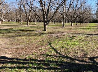 4219 Val Del Rd, Adel, GA 31620