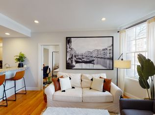 27 Bowdoin St #1, Boston, MA 02114
