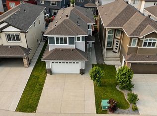 2630 16a Ave NW, Edmonton, AB T6T 2H6