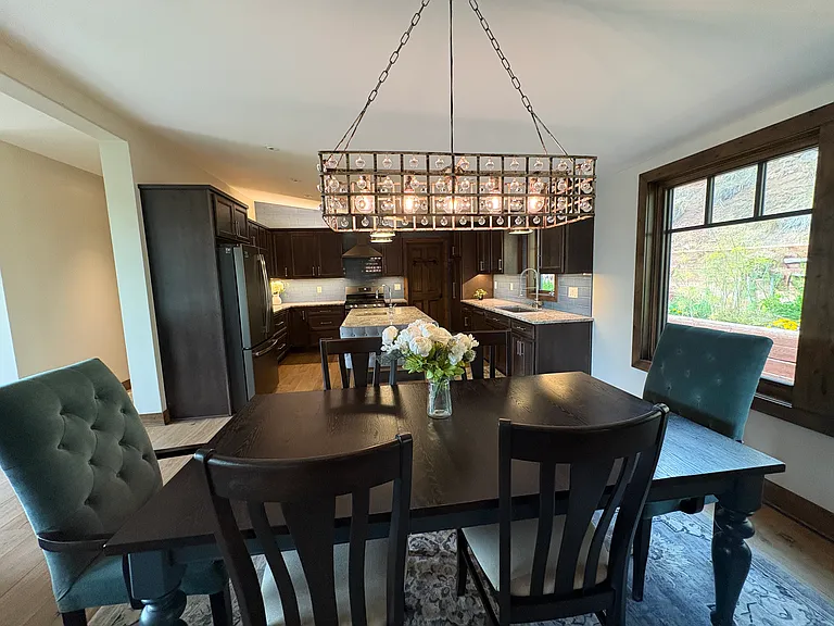 641 Pinon Dr — Photo 7