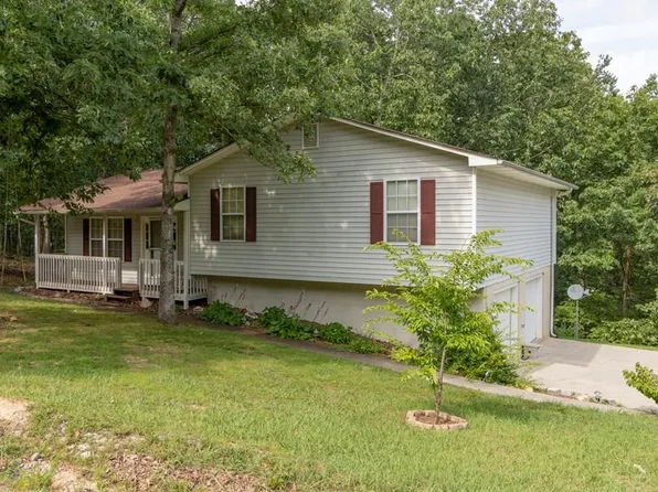 2497 Quarles Rd, Rocky Face, GA 30740
