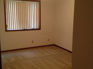 Sundance Apts., Lincoln, NE 68502