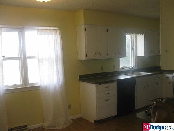 5th image of 1554 N 10th St