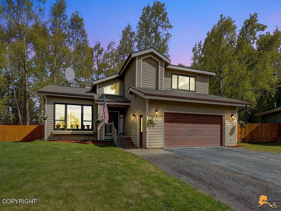 1st image of 2400 Brook Hill Cir