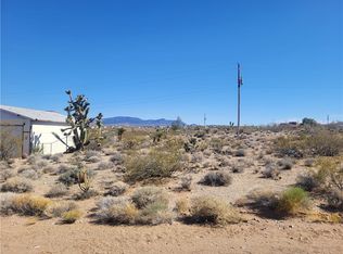 30 E Stanton Dr, Meadview, AZ 86444