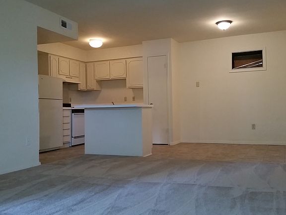 Dining Area/ Kitchen