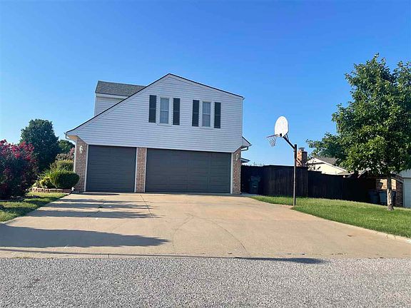 2nd image of 1701 NW Keystone Dr