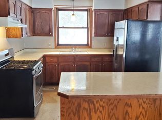 530 249th Ave NE, Isanti, MN 55040