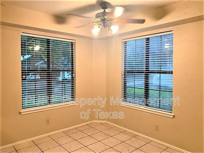 2 bed, 2.0 bath, 945 sqft, $1,495 — Photo 4