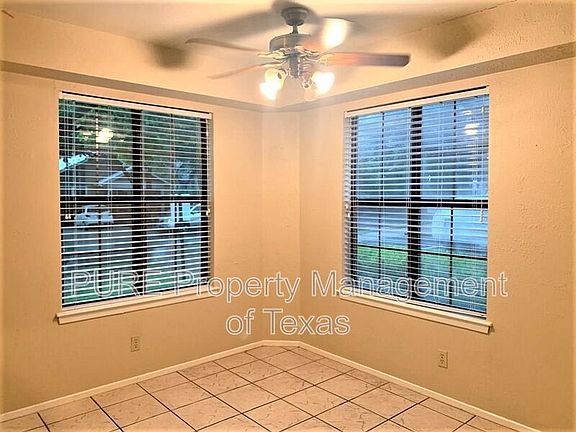 5th image of 2907 Pearl St APT 101