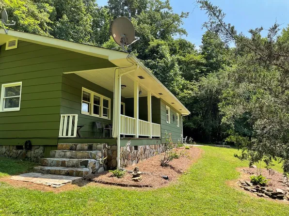 1442 Old Highway 129, Robbinsville, NC 28771
