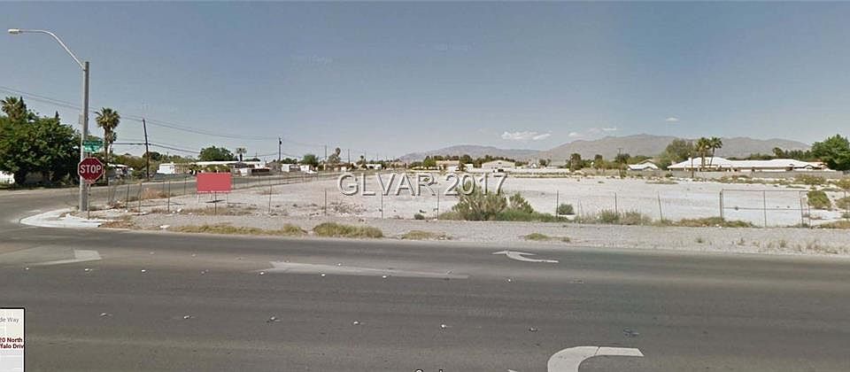 2nd image of 4820 N Buffalo Dr