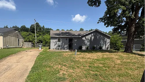 4401 Howardcrest Dr Photo 1 4401 Howardcrest Dr Photo 1