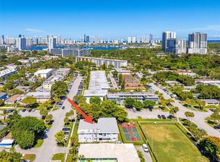 16890 NE 21st Ave APT 4, North Miami Beach, FL 33162