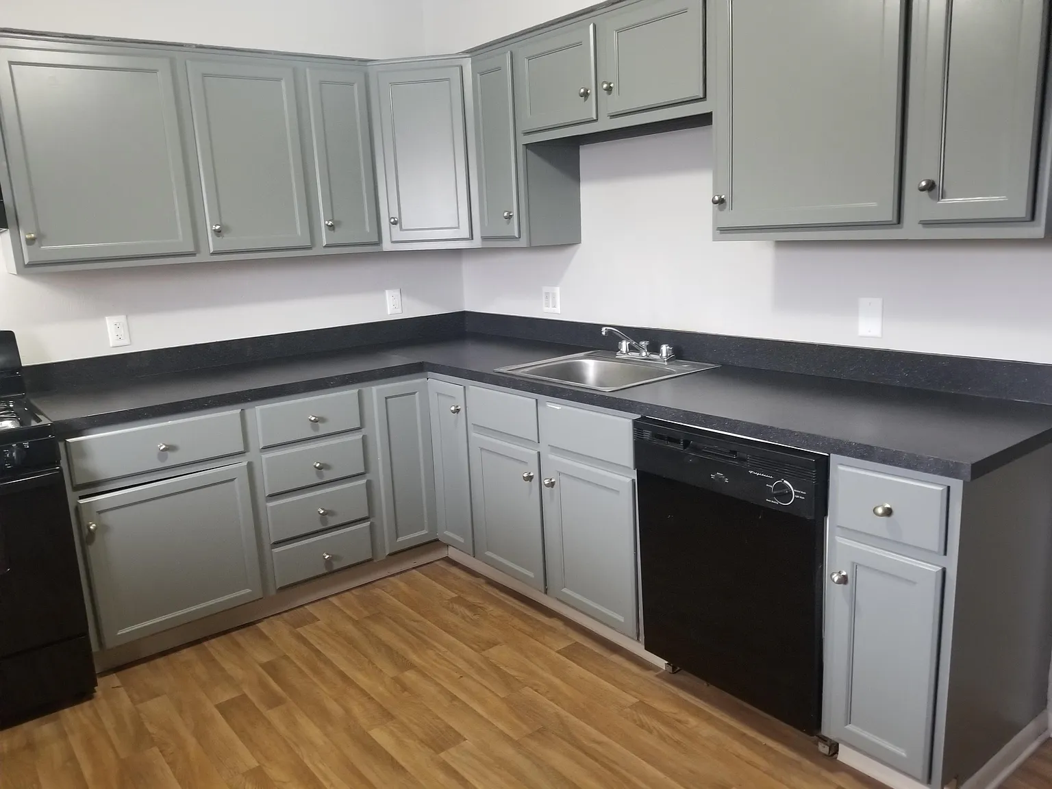 Washington Townhomes — Photo 3