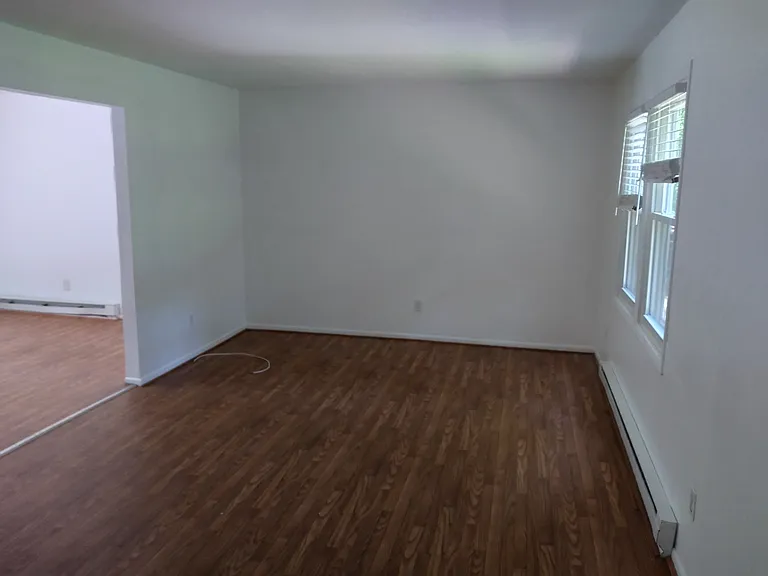 213 Grantwood Dr — Photo 12