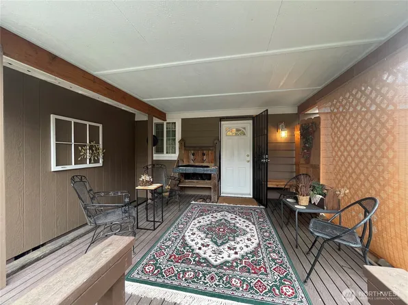 8305 188th Street Ct E, Puyallup, WA 98375