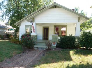 1026 Patton St, Hendersonville, NC 28792