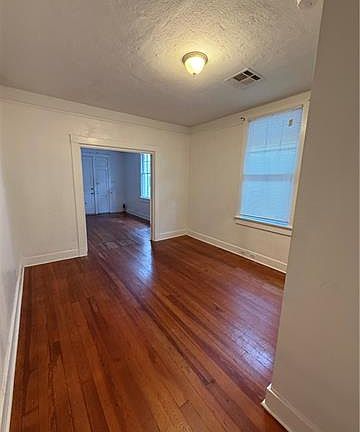 5th image of 8216 Fig St