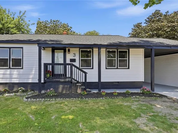 3 Beechwood Rd, Hampton, VA 23666