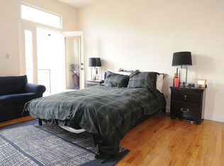 25 Saint Marks Pl #3A, New York, NY 10003
