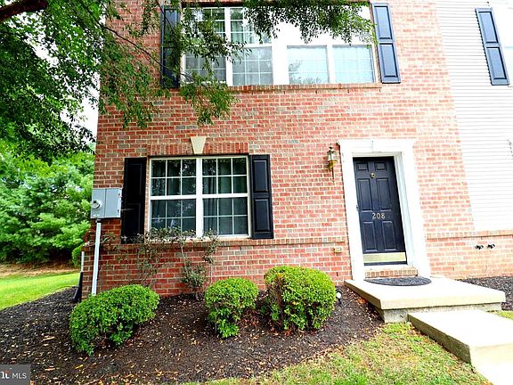 3rd image of 208 Brandywine Dr