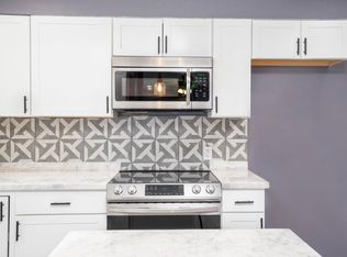 618 W Crestview St, Springfield, MO 65807